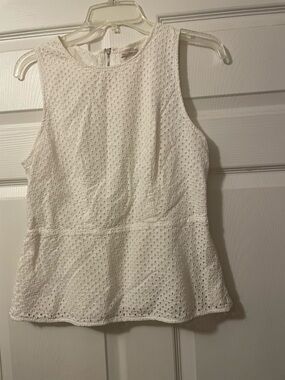 Women’s White Gap Sleeveless Peplum Topped
